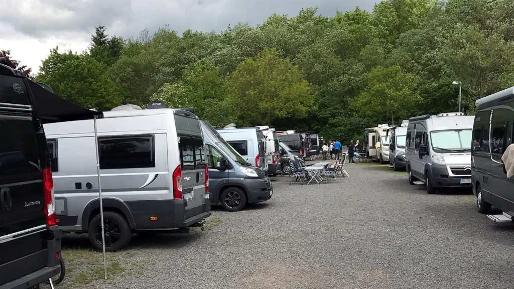 Kastenwagentreffen Parkplatz